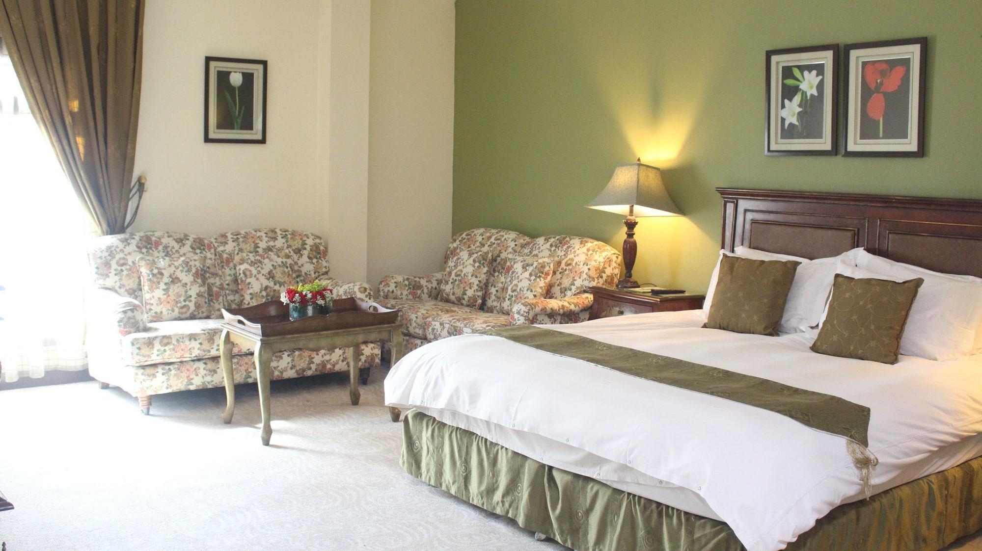 The Convention Center & Royal Suites Hotel Кувейт Экстерьер фото